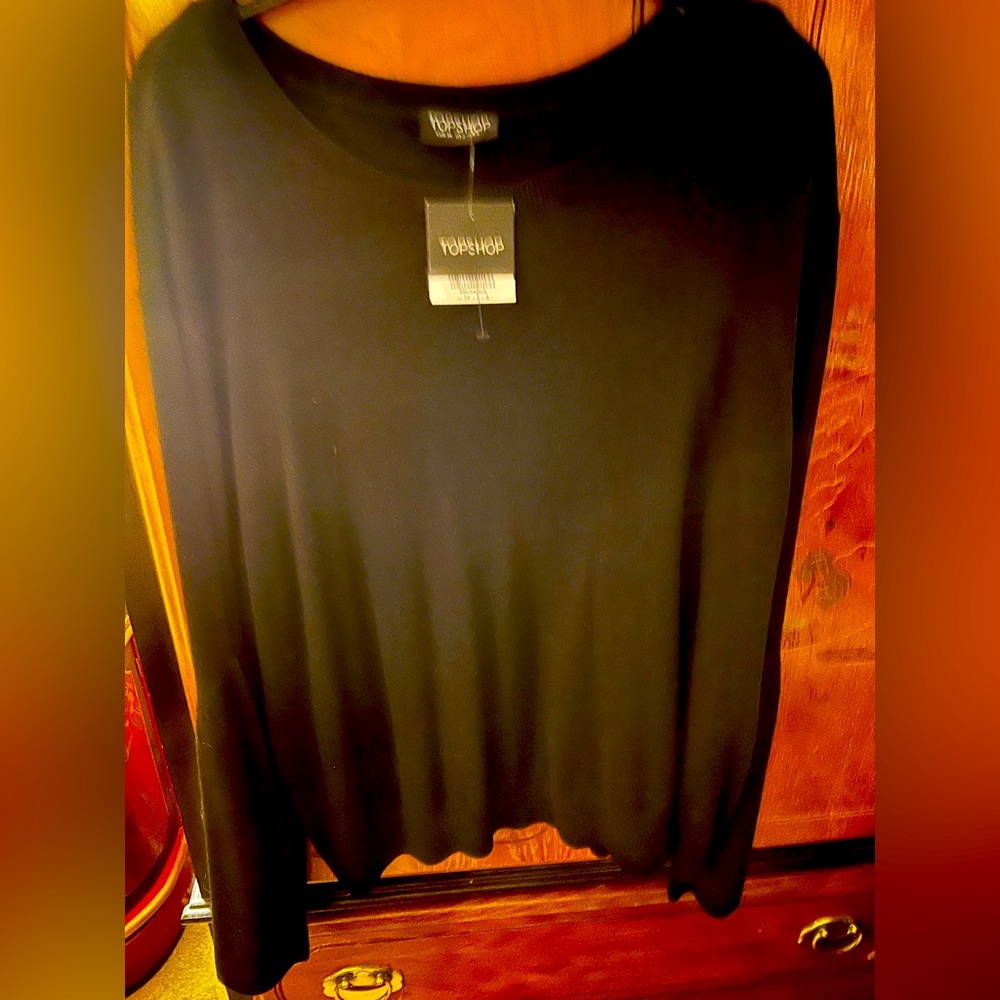 NWT Topshop bell-sleeved black sweater sz 2